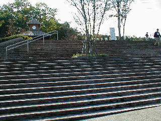 Essay 75　これで良いのか公園のトイレのイメージ