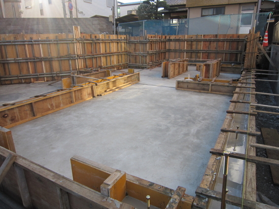 基礎工事中のイメージ