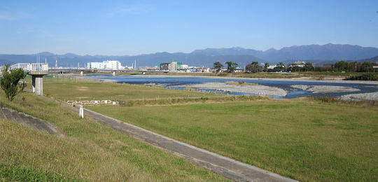 小田原市　酒匂川